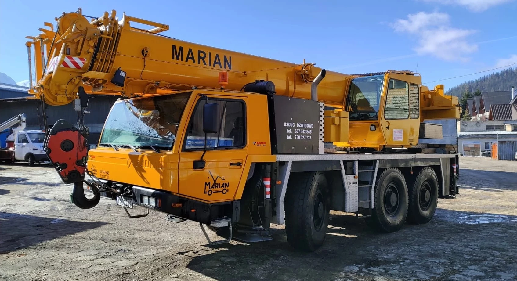 Dźwig 45 ton