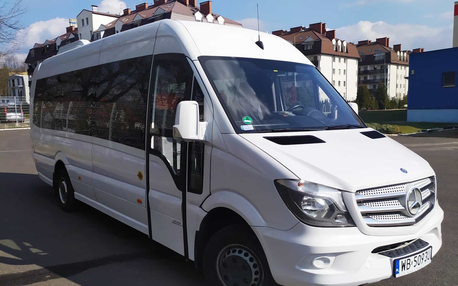 Wynajem busów osobowych Warszawa